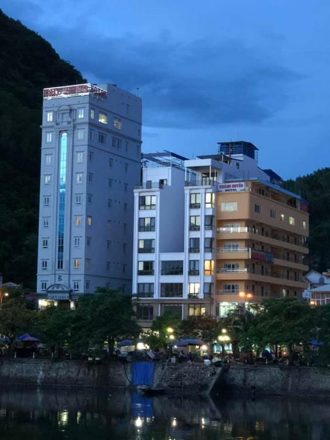 Cat Ba Rosalia Hotel Dong Khe Sau Exterior photo